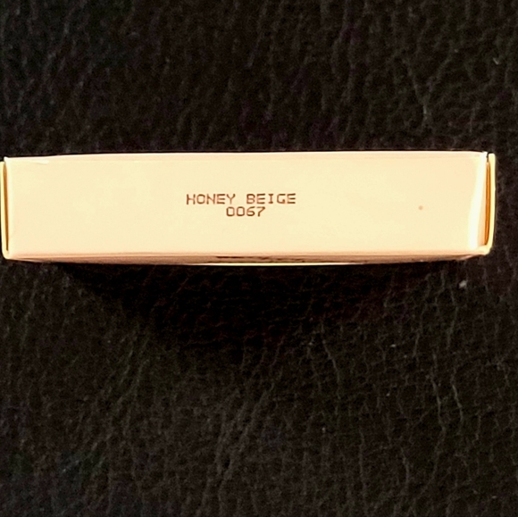 NIB Vintage Mary Kay Day Radiance Cream Foundation Honey Beige 0067 - Picture 2 of 4